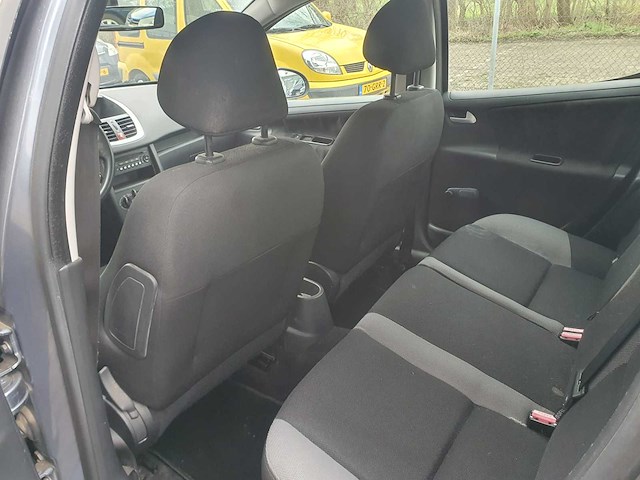 Peugeot 207 1.4 x-line, g-706-fn - afbeelding 8 van  9