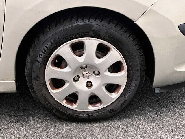 Peugeot 207 1.4 xr 2007 | th-126-z - afbeelding 9 van  40