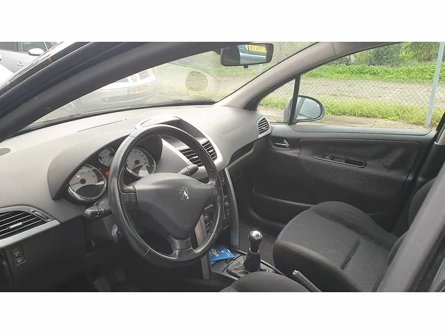 Peugeot 207 1.6-16v xs pack, 67-xh-ps - afbeelding 6 van  11