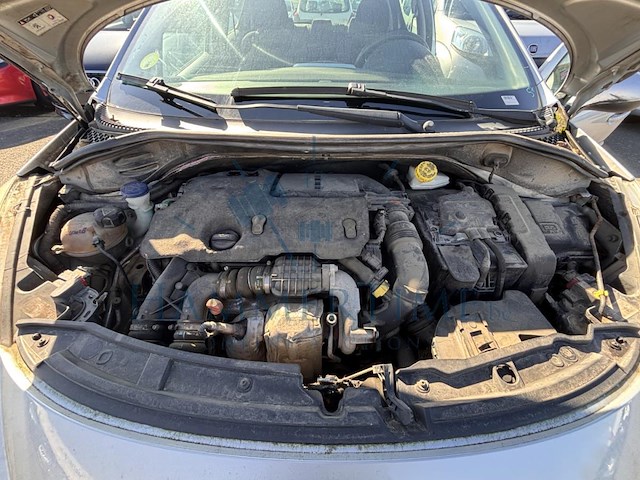 Peugeot 207 1.6 hdi x line 98g fap, 2012 - afbeelding 25 van  39