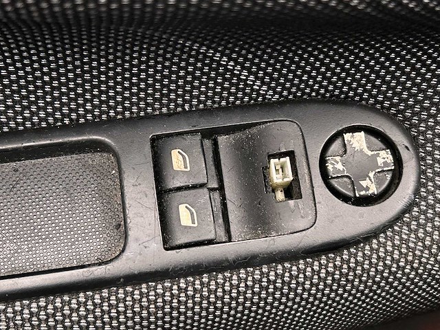 Peugeot 207 1.6 vti xs pack 2008 | 46-gpg-5 - afbeelding 27 van  36