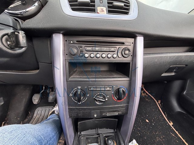 Peugeot 207 cc 1.6 hdi fap,2007 - afbeelding 7 van  34