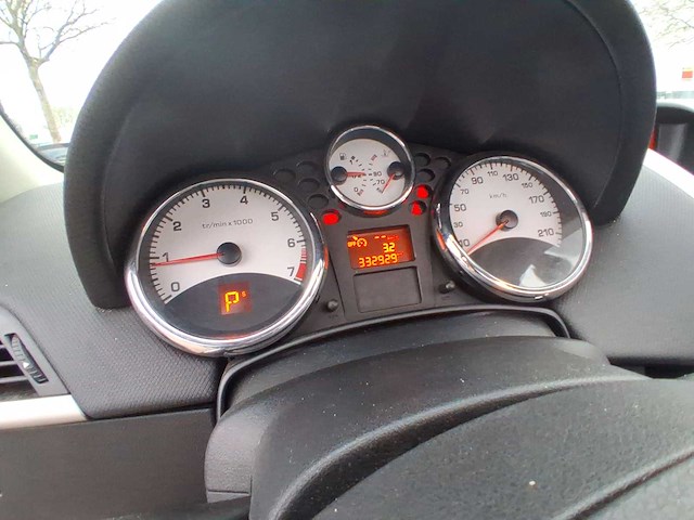 Peugeot 207 cc 1.6 vti | 32-lts-3 - afbeelding 17 van  18
