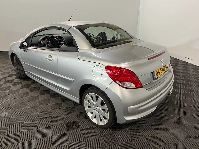 Peugeot 207 cc 1.6 vti griffe, 05-snh-8 - afbeelding 18 van  26