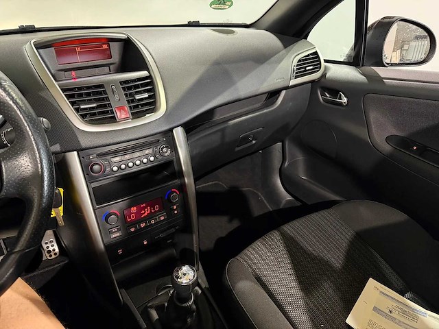 Peugeot 207 cc 1.6 vti, h-824-fl - afbeelding 17 van  17