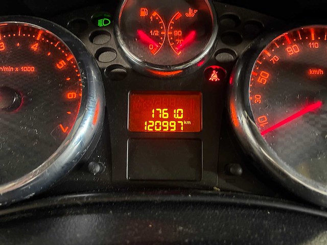 Peugeot 207 cc 1.6 vti , l-755-gt - afbeelding 5 van  19