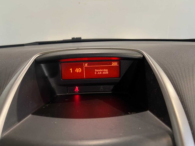 Peugeot 207 cc 1.6 vti , l-755-gt - afbeelding 8 van  19