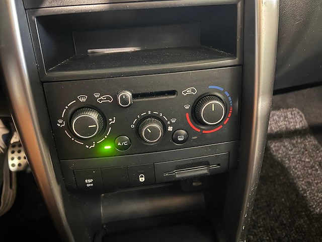 Peugeot 207 cc 1.6 vti , l-755-gt - afbeelding 10 van  19