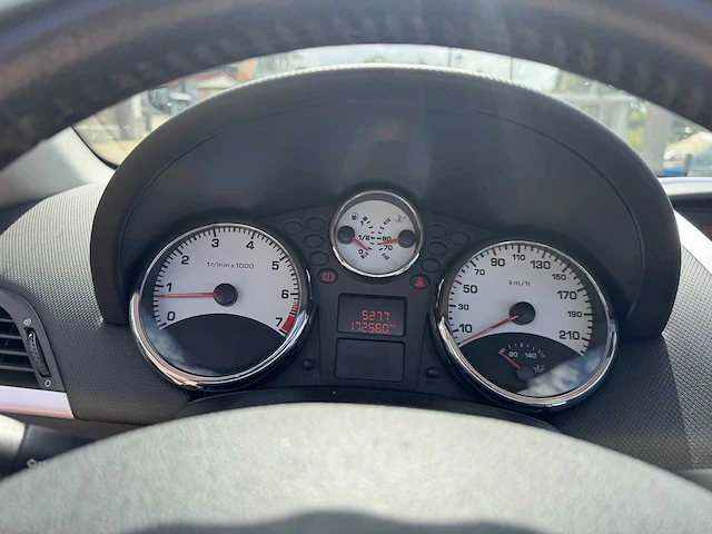 Peugeot 207 cc 1.6 vti, xv-726-v - afbeelding 6 van  18