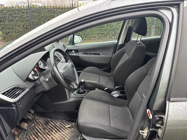 Peugeot 207 sw 1.4 vti xs 2009 | 15-hld-6 i - afbeelding 5 van  11