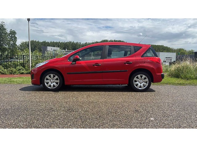 Peugeot 207 sw 1.4 xr 2010 | 22-nnt-1 i - afbeelding 8 van  13