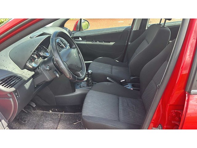 Peugeot 207 sw 1.4 xr 2010 | 22-nnt-1 i - afbeelding 9 van  13