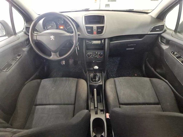 Peugeot 207 sw 1.4 xr , h-612-rv - afbeelding 17 van  17