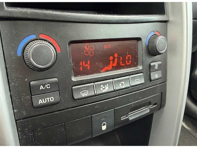 Peugeot 207 sw 1.6 vti première | 01-kkh-2 i - afbeelding 7 van  13
