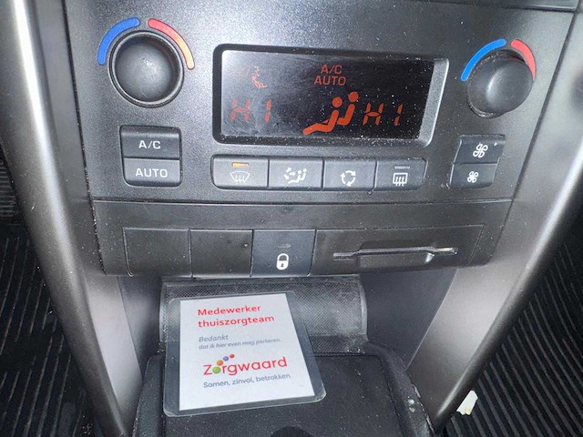 Peugeot 207 sw outdoor 1.6 vti xs 02-hbk-2 - afbeelding 21 van  21