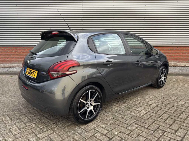 Peugeot 208 - 1.2 puretech active * g-283-ft - afbeelding 5 van  12