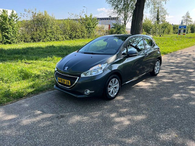 Peugeot 208 - 1.2 vti envy , 9-klr-28 - afbeelding 1 van  20