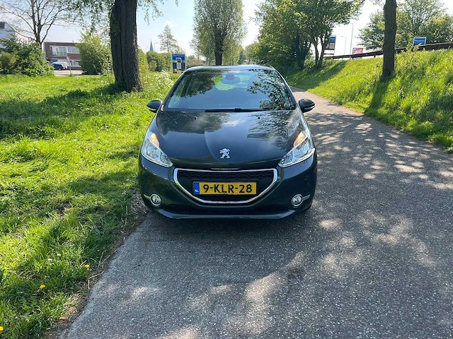 Peugeot 208 - 1.2 vti envy , 9-klr-28 - afbeelding 12 van  20
