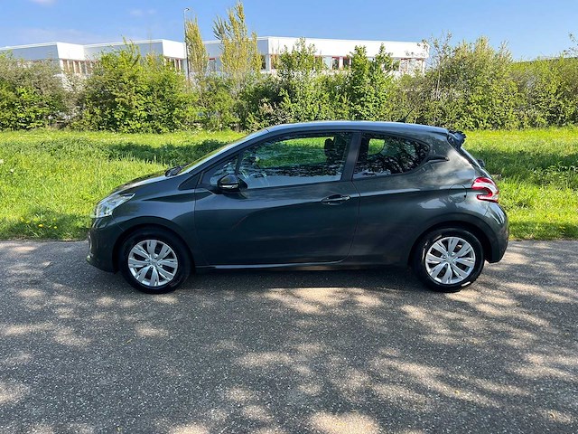 Peugeot 208 - 1.2 vti envy , 9-klr-28 - afbeelding 14 van  20