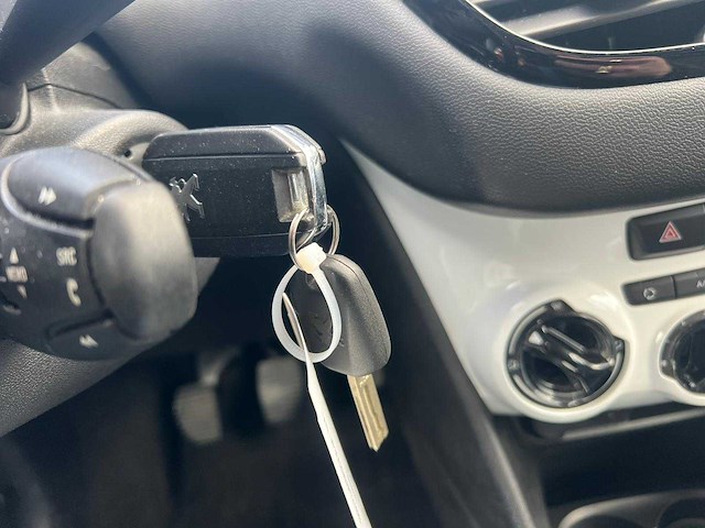 Peugeot 208 1.0 puretech access, ns-372-r - afbeelding 15 van  26