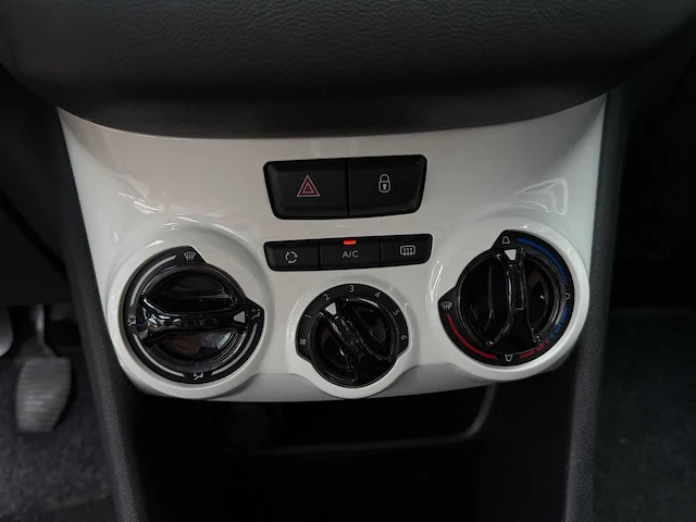 Peugeot 208 1.0 puretech like | gf-040-n i - afbeelding 13 van  21