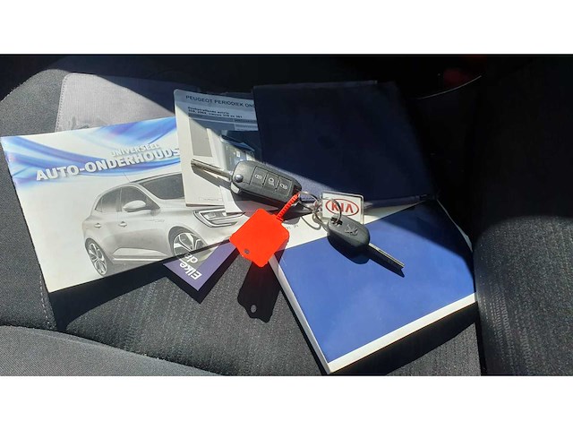 Peugeot 208 1.0 vti access, 1-tnh-60 - afbeelding 4 van  12