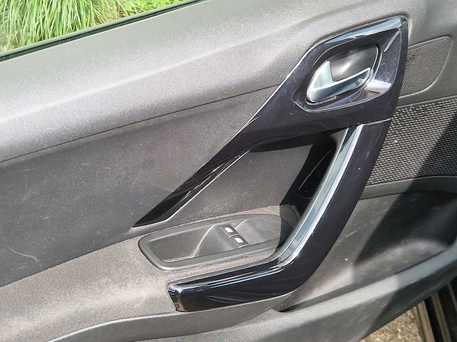 Peugeot 208 1.0 vti access 2013 | 7-kgt-82 - afbeelding 2 van  25