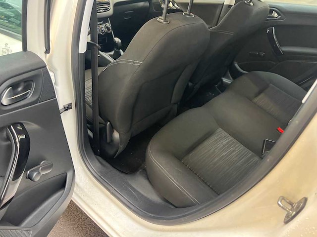 Peugeot 208 1.0 vti access; nt-826-n - afbeelding 4 van  14