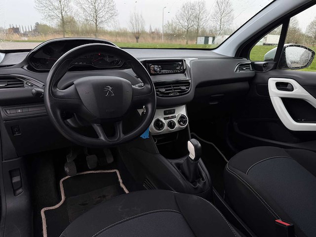 Peugeot 208 1.0 vti like, 6-txt-24 - afbeelding 2 van  2