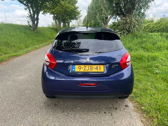 Peugeot 208 1.2 e-vti style automaat, 9-zjb-41 - afbeelding 20 van  24