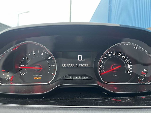 Peugeot 208 1.2 pt style pack plus 2015 | gb-470-p - afbeelding 24 van  25