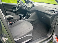 Peugeot 208 1.2 puret. blue lion; nk-615-h - afbeelding 17 van  24