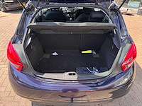 Peugeot 208 1.2 puret. signature * xt-615-z - afbeelding 6 van  16