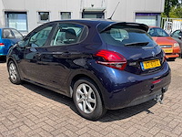 Peugeot 208 1.2 puret. signature * xt-615-z - afbeelding 10 van  16