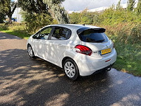 Peugeot 208 1.2 puret urban soul , hv-908-f - afbeelding 21 van  26