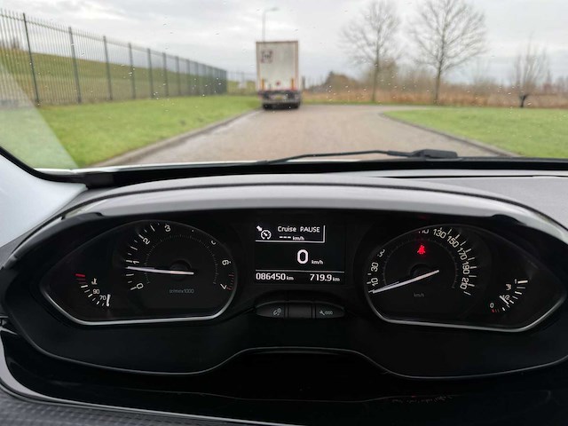 Peugeot 208 1.2 puretech access, rt-612-k - afbeelding 2 van  21