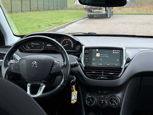 Peugeot 208 1.2 puretech access, rt-612-k - afbeelding 19 van  21
