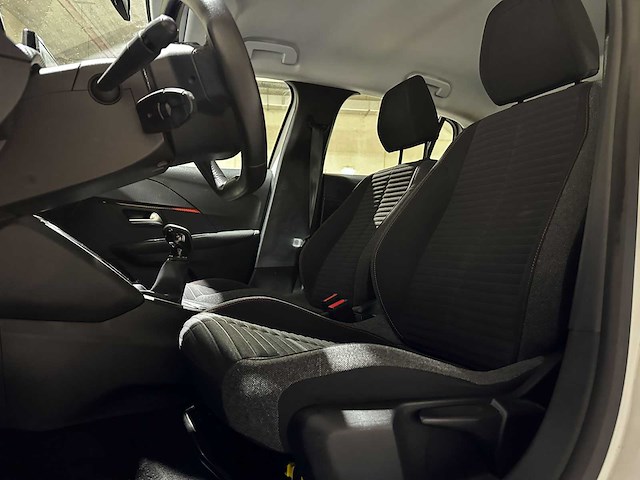 Peugeot 208 1.2 puretech active 74pk 2022 (origineel-nl + 1e eigenaar), p-407-ks - afbeelding 22 van  40