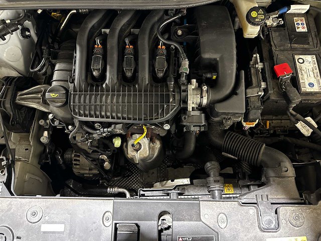 Peugeot 208 1.2 puretech active 74pk 2022 (origineel-nl + 1e eigenaar), p-407-ks - afbeelding 31 van  40