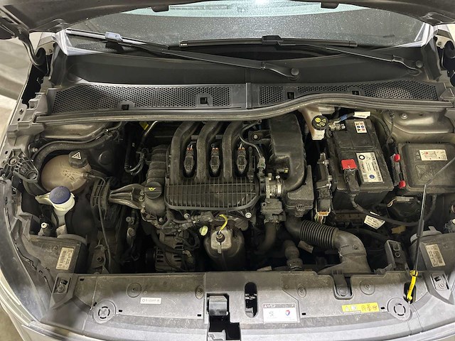 Peugeot 208 1.2 puretech active 75pk 2022 (origineel-nl + 1e eigenaar), p-986-sl - afbeelding 40 van  50