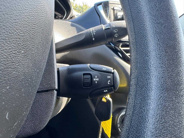 Peugeot 208 1.2 puretech active, g-283-ft - afbeelding 3 van  15