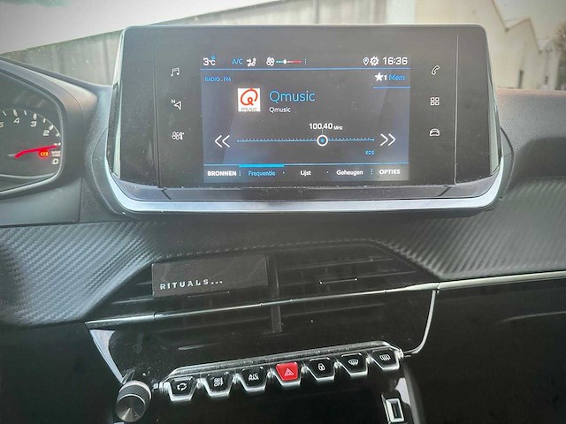 Peugeot 208 1.2 puretech active; k-746-nd - afbeelding 4 van  16