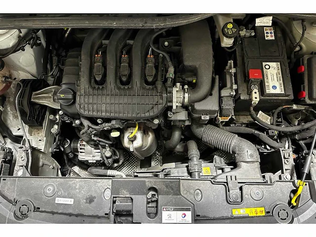 Peugeot 208 1.2 puretech active pack 75pk 2021 (origineel-nl), l-986-fn - afbeelding 35 van  49