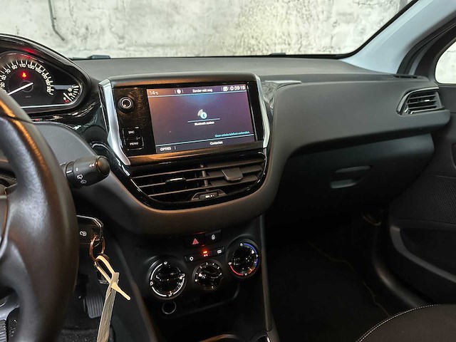 Peugeot 208 1.2 puretech allure 82pk 2017, rl-064-l - afbeelding 21 van  41
