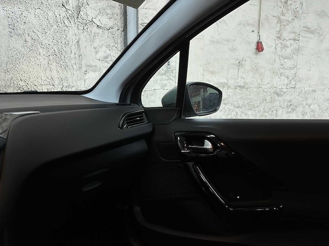 Peugeot 208 1.2 puretech allure 82pk 2017, rl-064-l - afbeelding 22 van  41