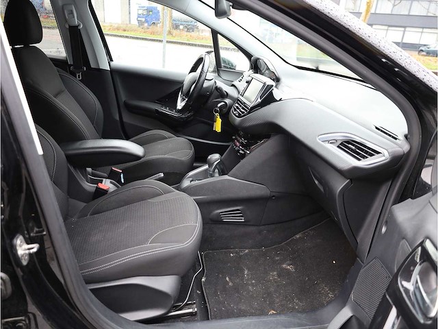 Peugeot 208 1.2 puretech allure automaat 2017, nv-393-h - afbeelding 17 van  34