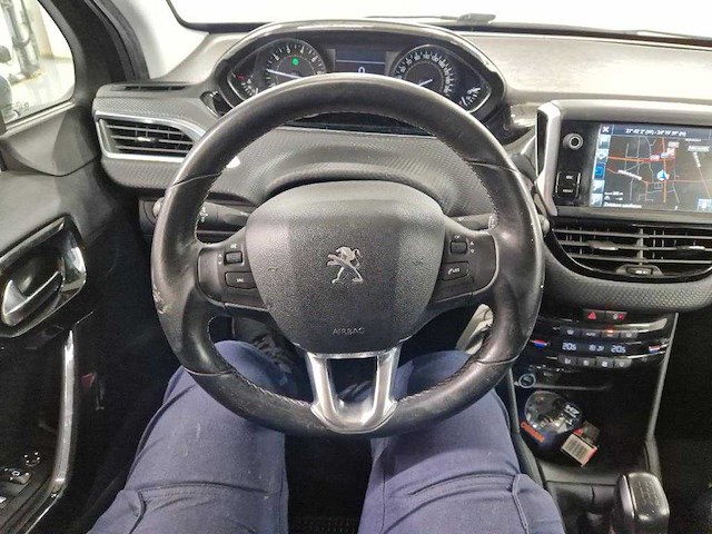 Peugeot 208 1.2 puretech allure; hf-192-l - afbeelding 16 van  17