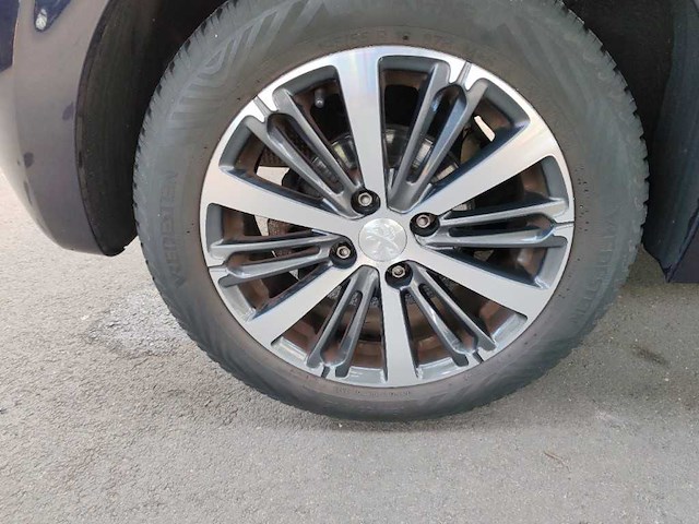 Peugeot 208 1.2 puretech allure; rb-664-f - afbeelding 14 van  17