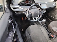 Peugeot 208 1.2 puretech allure; rb-664-f - afbeelding 15 van  17