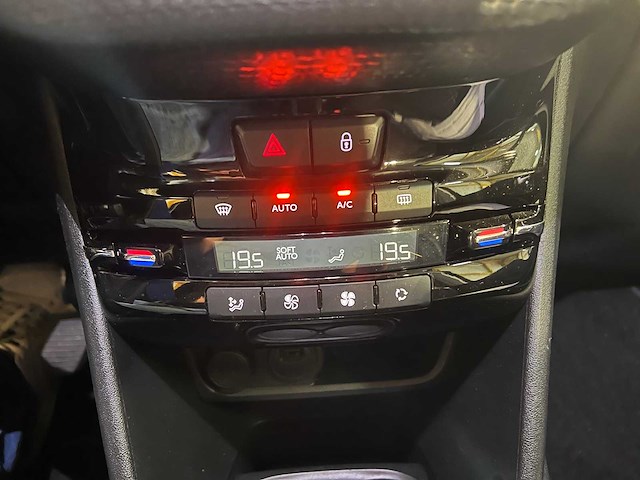 Peugeot 208 1.2 puretech allure, xl-152-g - afbeelding 9 van  20